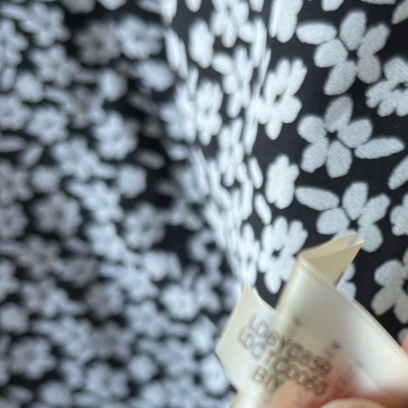 Karl Lagerfeld Floral Flutter Sleeve Mini Dress - Picture 3 of 11